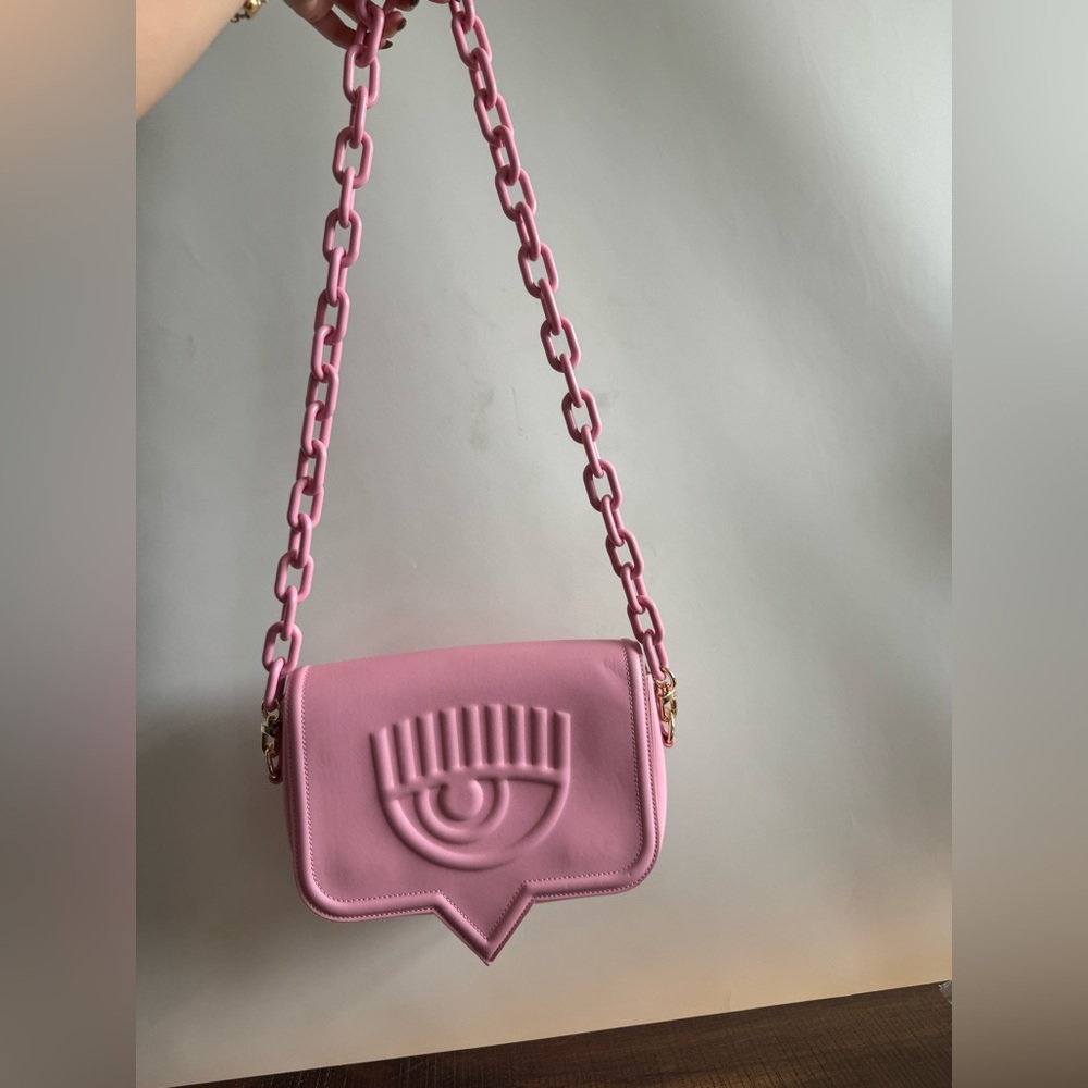 CHIARA FERRAGNI Clutch Side Bag Pink Eyelike Logo Magnetic Flap Closure